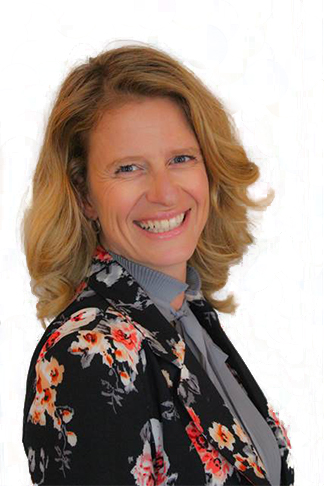 Sarah Robinson Headshot